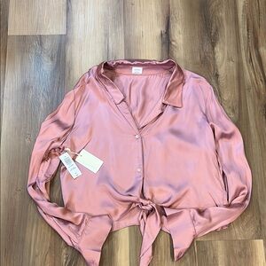 Aritzia NWT size small Women's Wild Pink Satin Tie-Front Blouse